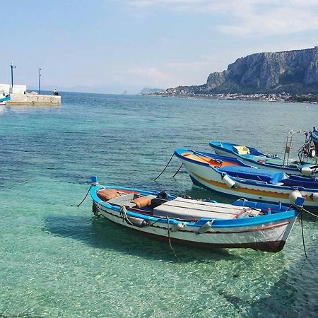 Casa Vacanze Nadi Palermo Eksteriør billede